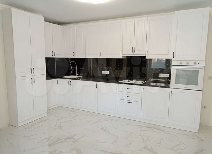 2-к. квартира, 82 м², 15/16 эт.