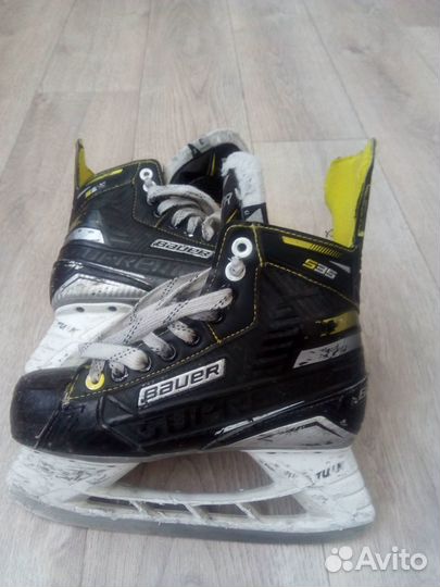 Коньки хоккейные bauer размер (3)