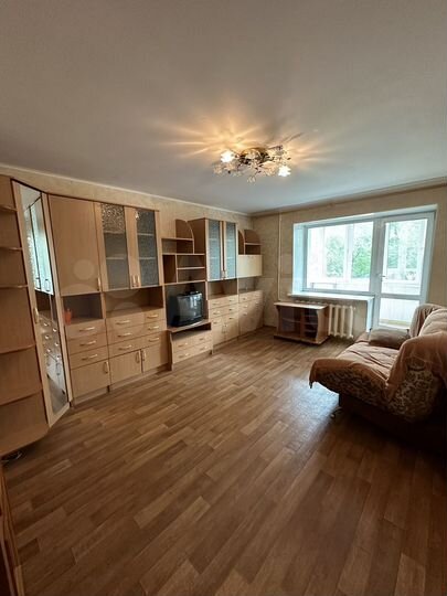 2-к. квартира, 48 м², 2/5 эт.
