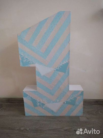 Единичка для праздника