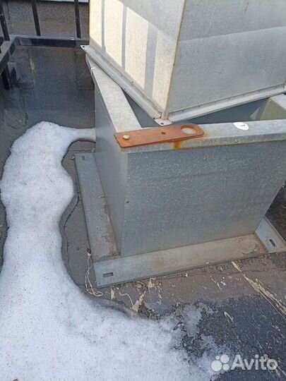 Вентилятор веза крышный