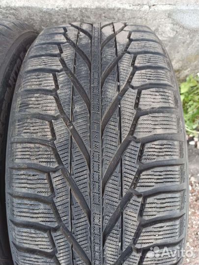 Nokian Tyres Hakkapeliitta R2 SUV 275/50 R20 113R
