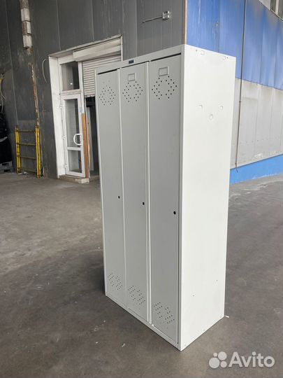 Металлический шкаф для раздевалки Практик ls-31