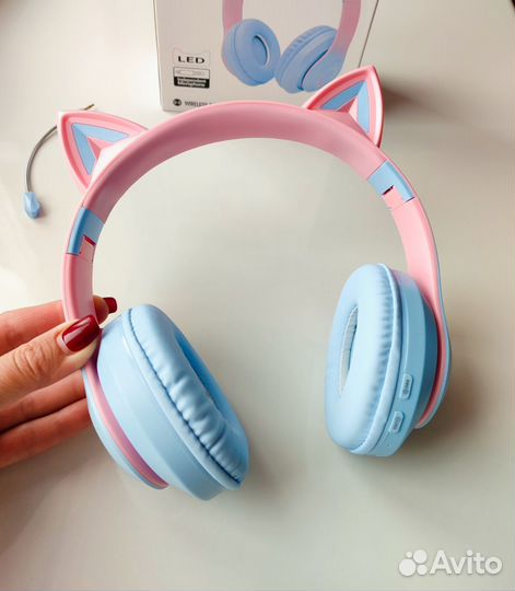 Беспроводные наушники с ушками