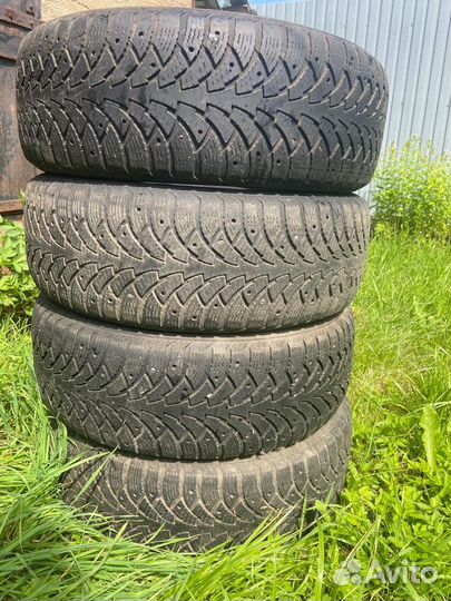 Nokian Tyres Hakkapeliitta 2 235/60 R18