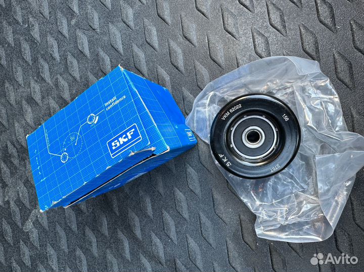 Ролик поликлинового ремня SKF