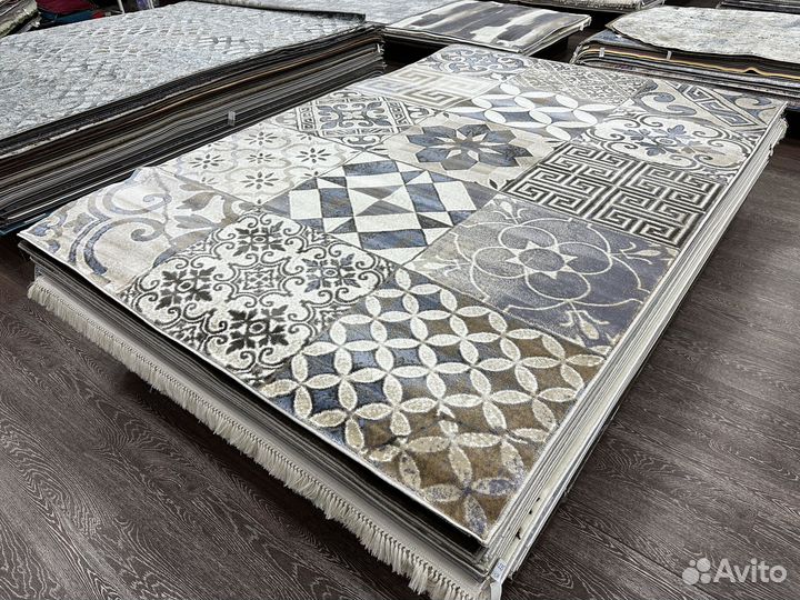 Ковер новый 2х3