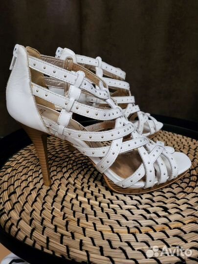 Босоножки женские,38 размер