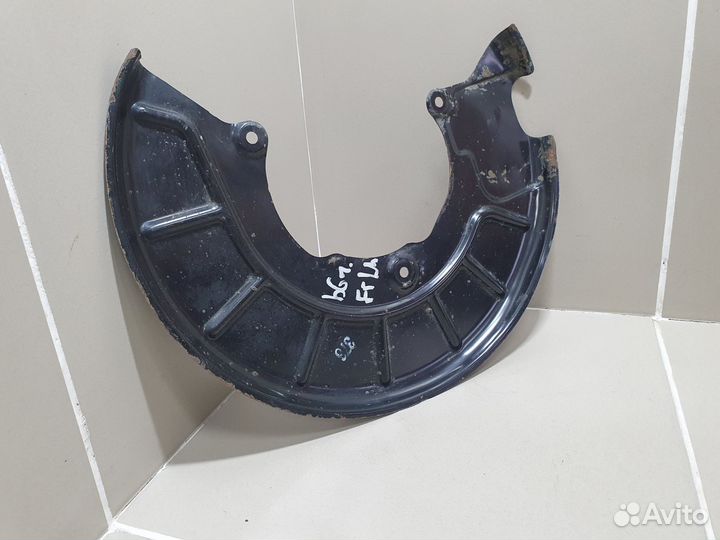 Пыльник тормозной диска передний левый VAG VW