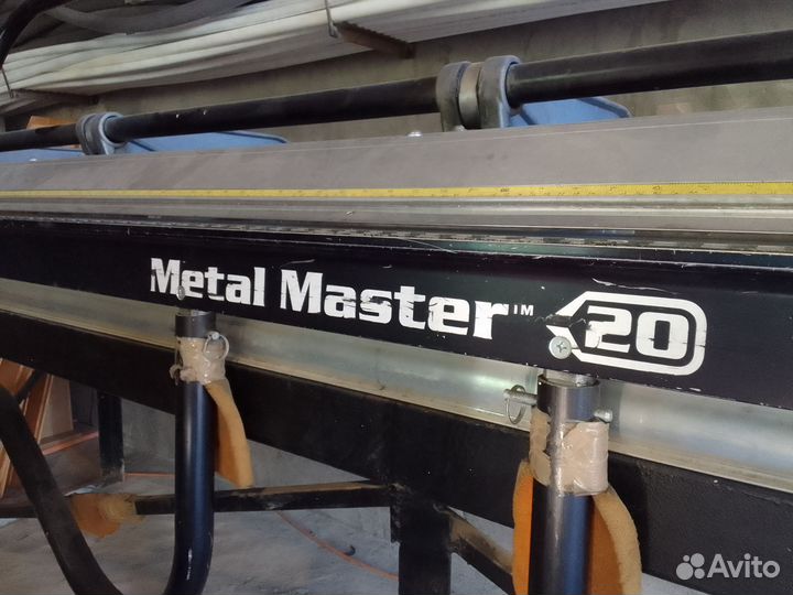 Гибочный станок для листового металла