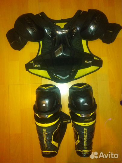 Хоккейная форма юниора