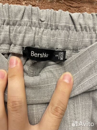 Брюки Bershka на резинке