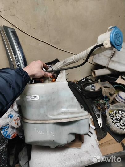 Бачок омывателя freelander 2