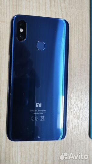 Xiaomi Mi 8, 6/64 ГБ
