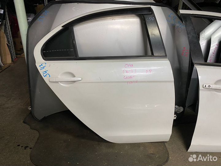 Дверь правая Mitsubishi Lancer 10