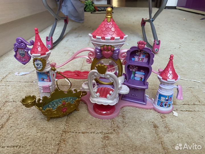 Игрушка Замок