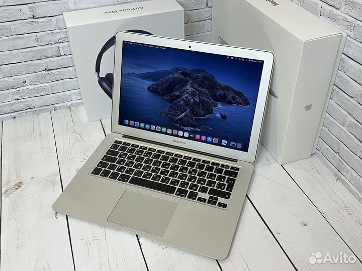 Ноутбук Apple MacBook Air 13 с гарантией