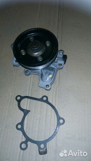 Помпа Мазда Премаси