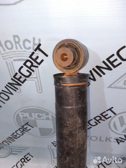 Стойка амортизатор задняя Renault Megane 2