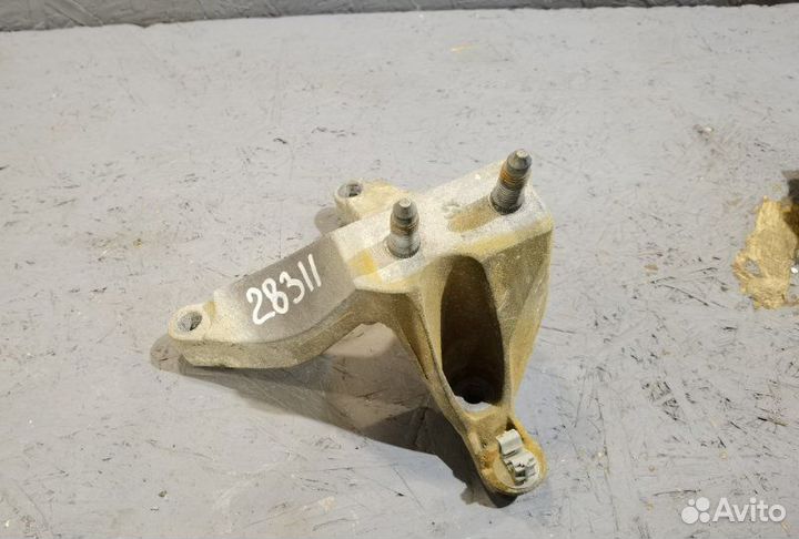 Опора кпп Renault Logan 2