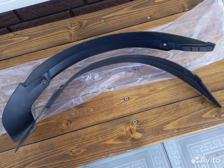 Брозговик зад.крыла Прадо150(новые)