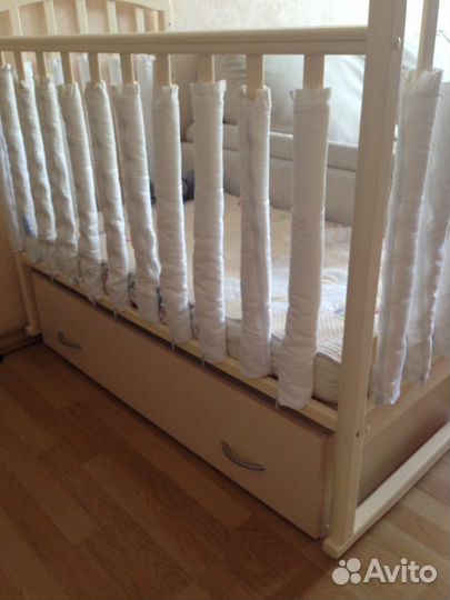 Бортики в кроватку