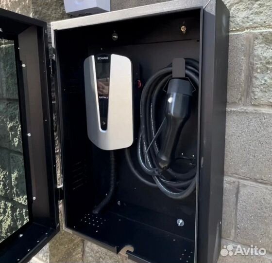 Зарядная станция для электромобилей 7/11/22кВт