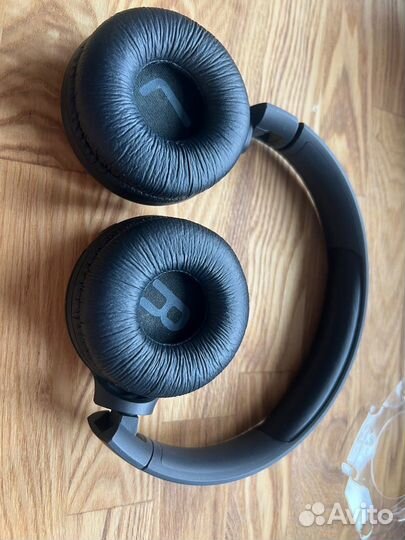 Наушники JBL T560 черные