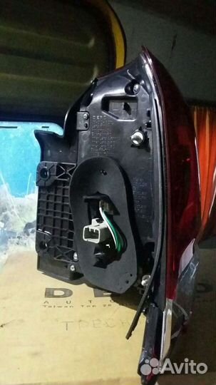 Фонарь задний левый Land Cuser FJ 07-08