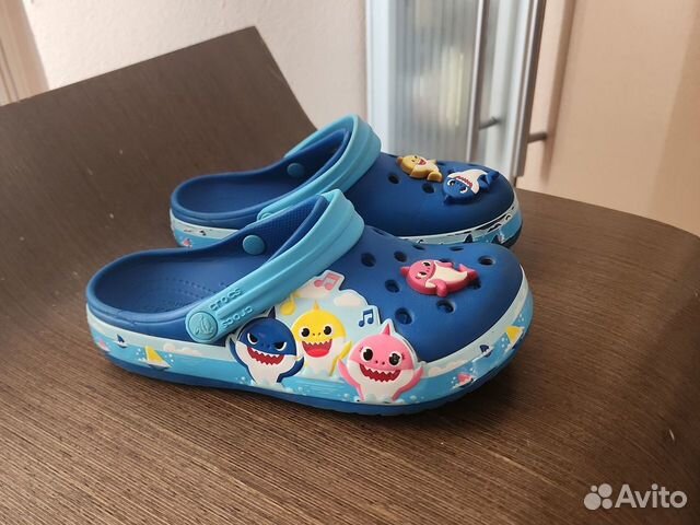 Crocs детские c13 baby shark