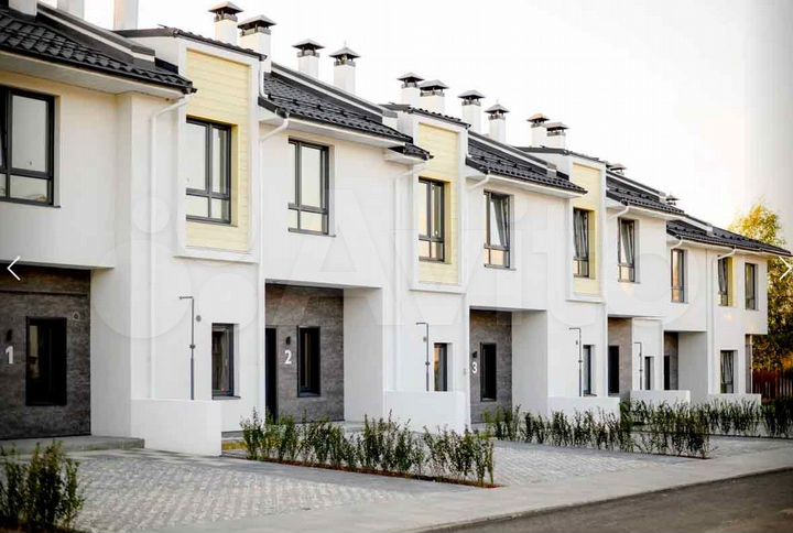 2-к. квартира, 69 м², 2/4 эт.