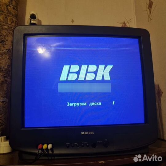 Телевизор samsung