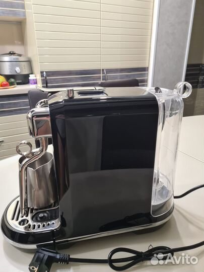 Капсульная кофемашина bork C730bk Creatista