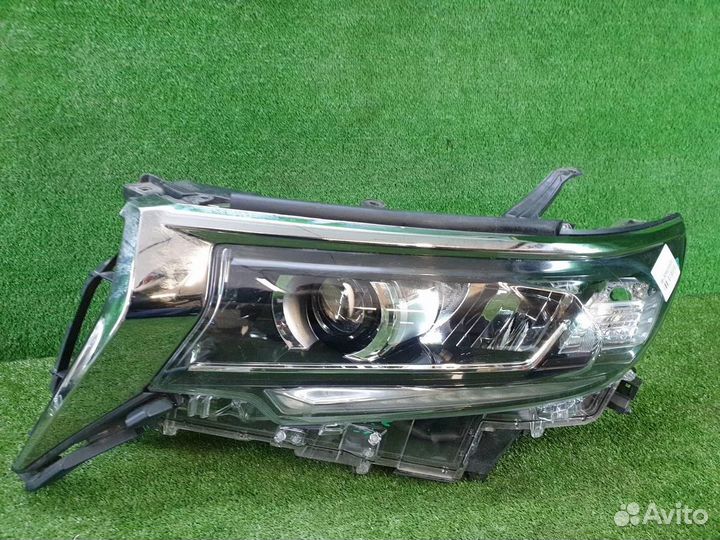 Фара левая Toyota Land Cruiser Prado