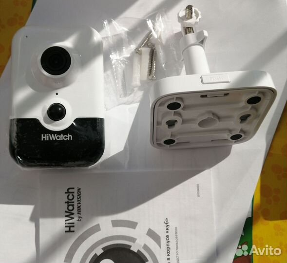 HiWatch DS-I214(B) 2.8mm камера видеонаблюдения