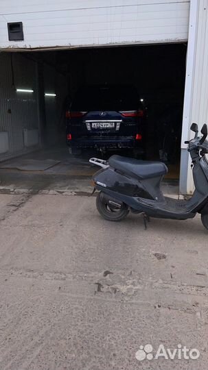 Honda lead Af 20