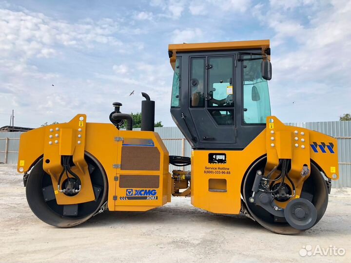 Дорожный каток XCMG XD83, 2024