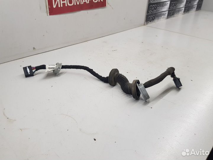 Электропроводка крышки багажника