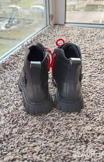 Ботинки для девочки осень-весна