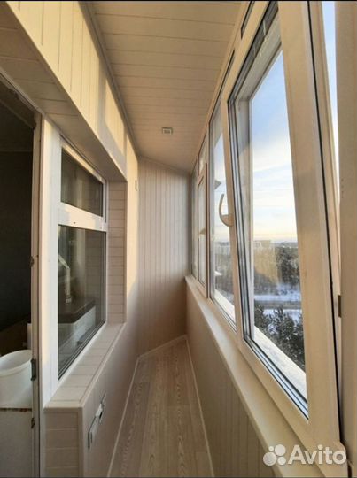 Остекление балкона с отделкой