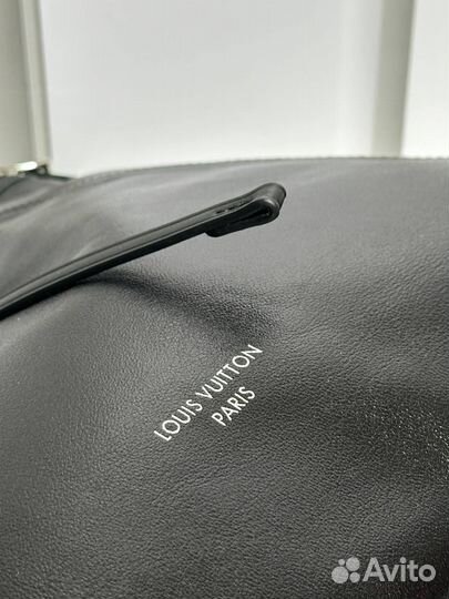 Сумка Carry All Vibe Louis Vuitton