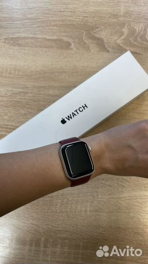 Часы apple watch se 2 40 mm