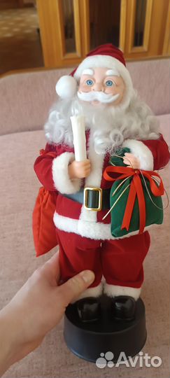 Санта-Клаус фигурка