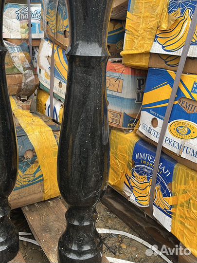 Вазы из габбро