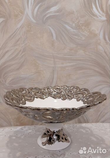 Фруктовница на ножке