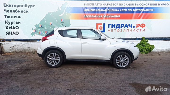 Разъем AUX / USB Nissan Juke (F15) 28023BH00A