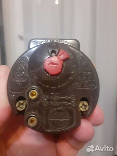 Термостат (стержневой )