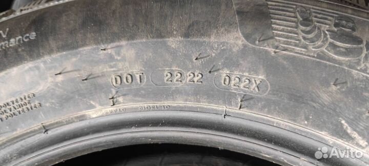 Michelin X-Ice North 4 215/65 R17 103T