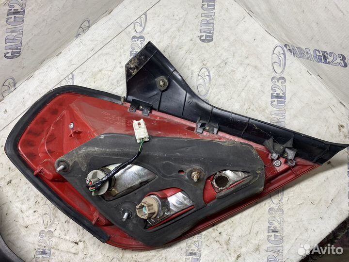 Фонарь задний nissan teana