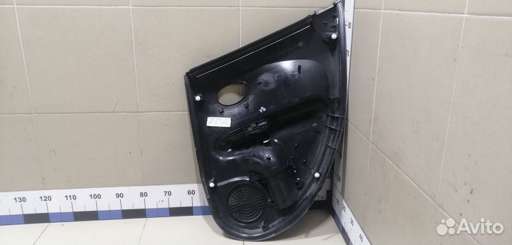 Обшивка двери задней левой Juke (F15) 2011